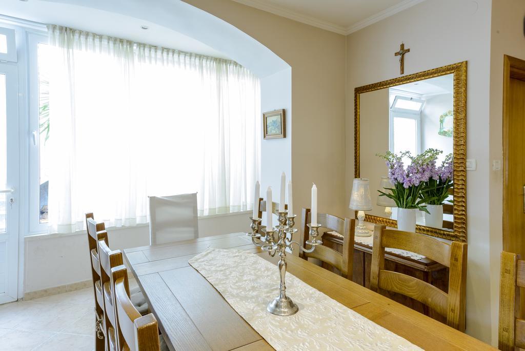 Superior Stunning Apartment Gravosa With A Free Parking Dubrovnik Dış mekan fotoğraf