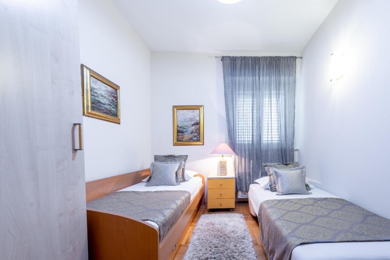 Superior Stunning Apartment Gravosa With A Free Parking Dubrovnik Dış mekan fotoğraf