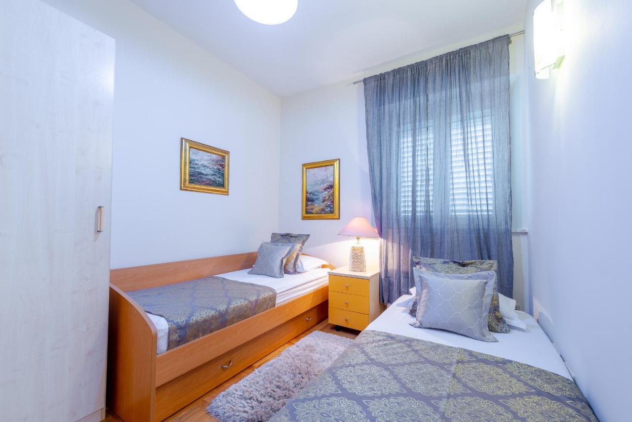 Superior Stunning Apartment Gravosa With A Free Parking Dubrovnik Dış mekan fotoğraf